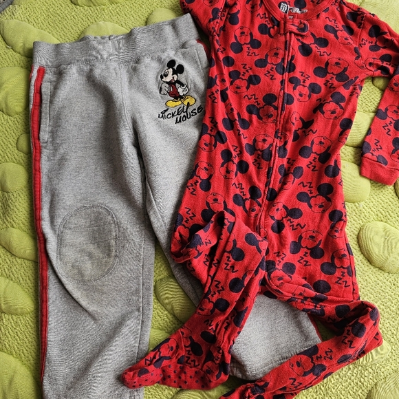Mickey Mouse Sleeper Kids Clothes - Picture 4 of 5